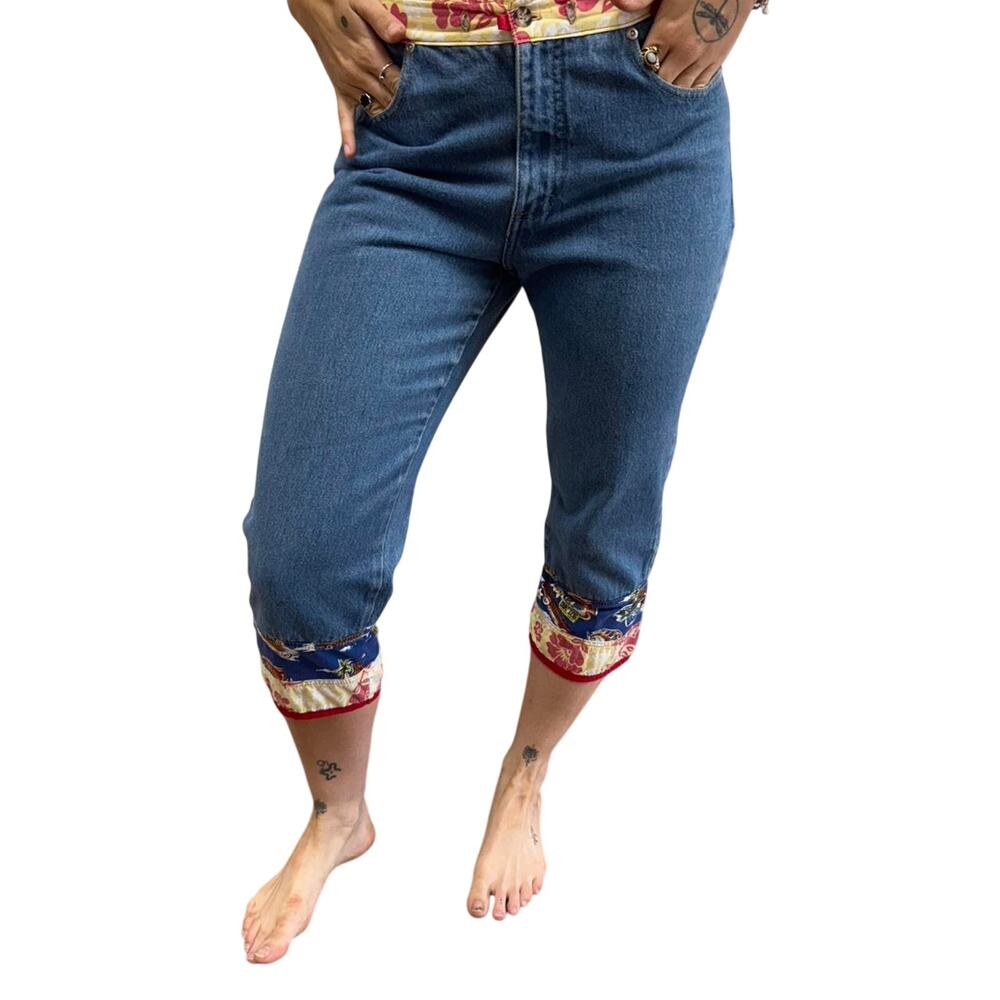 Y2K Jalate Hawiian Cuffs & Waist Capri Jeans – Size 9/10